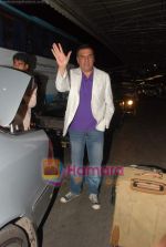 Boman Irani leave for IIFA Colombo in Mumbai Airport on 1st June 2010 (2).JPG